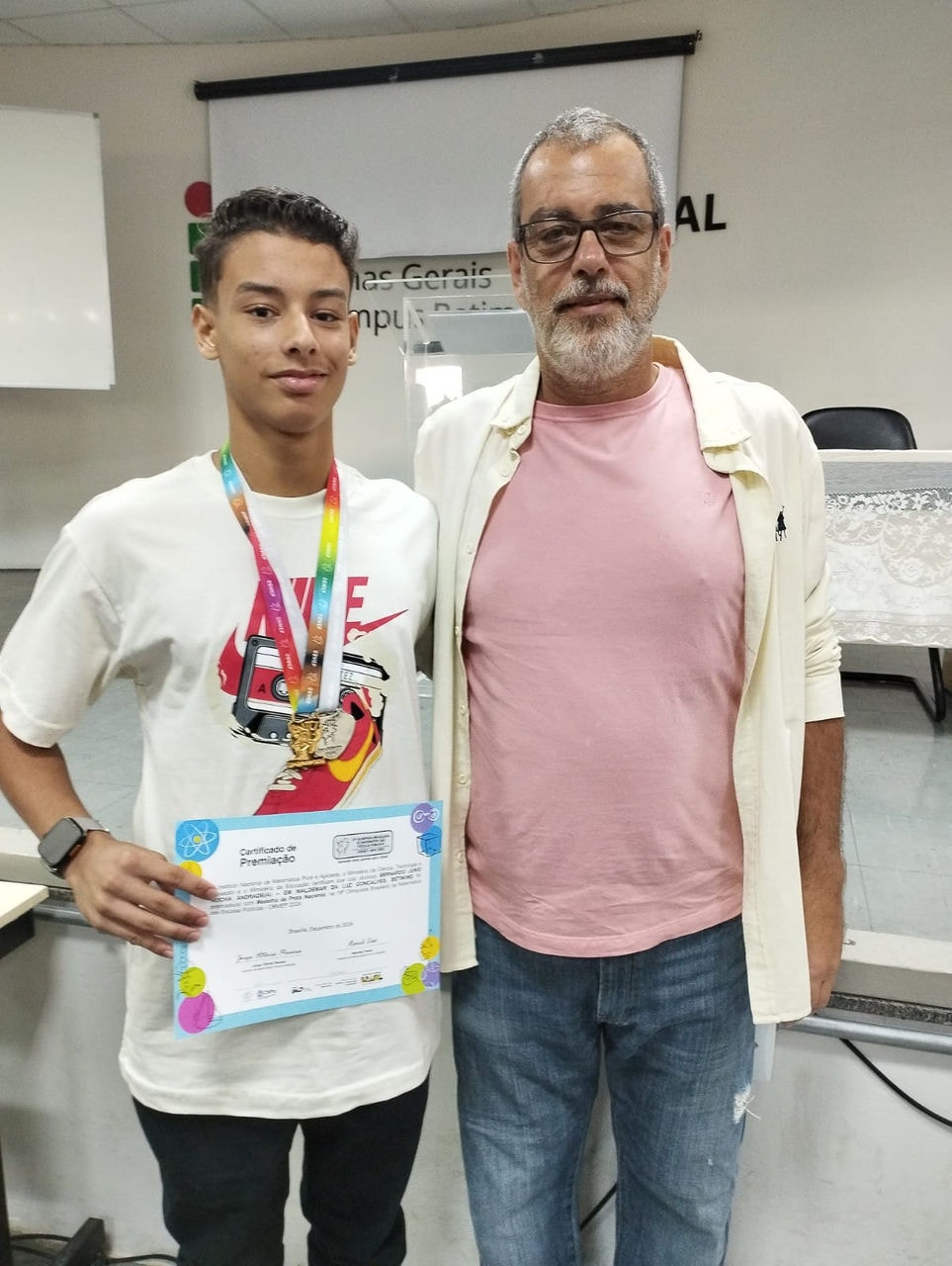 Cerimônia de entrega das medalhas aconteceu em Betim, no Instituto Federal de Minas Gerais (IFMG), pela primeira vez