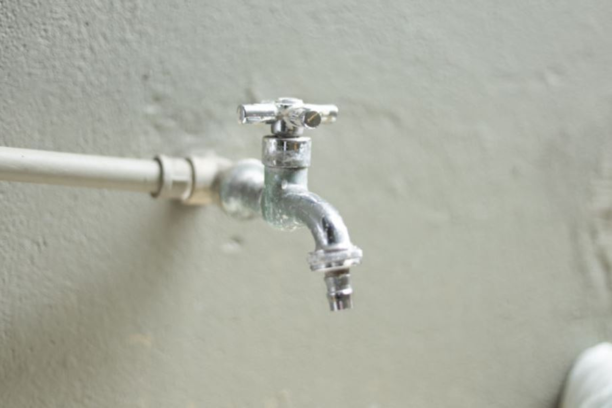 Imóveis que possuem caixas d'água podem não sofrer impactos