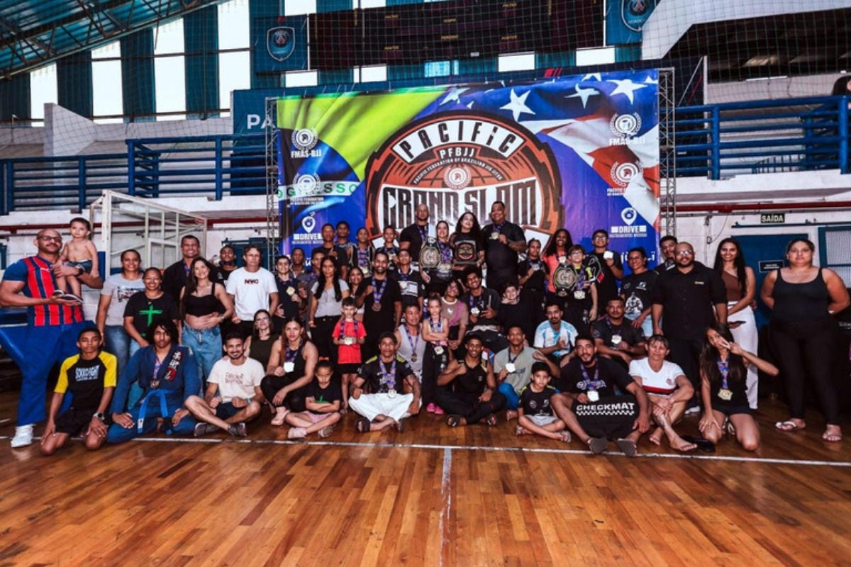 Equipe Checkmat Betim é liderada pelo professor de jiu-jítsu Uendel Jorge de Jesus Oliveira, conhecido como Bbzão
