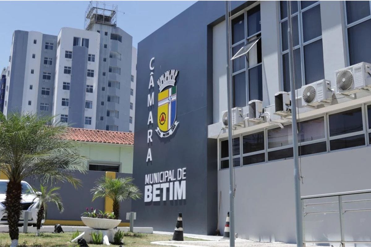 Paralelamente à investigação conduzida pelo Ministério Público, uma comissão especial da Câmara de Betim realizou uma série de oitivas para apurar o caso