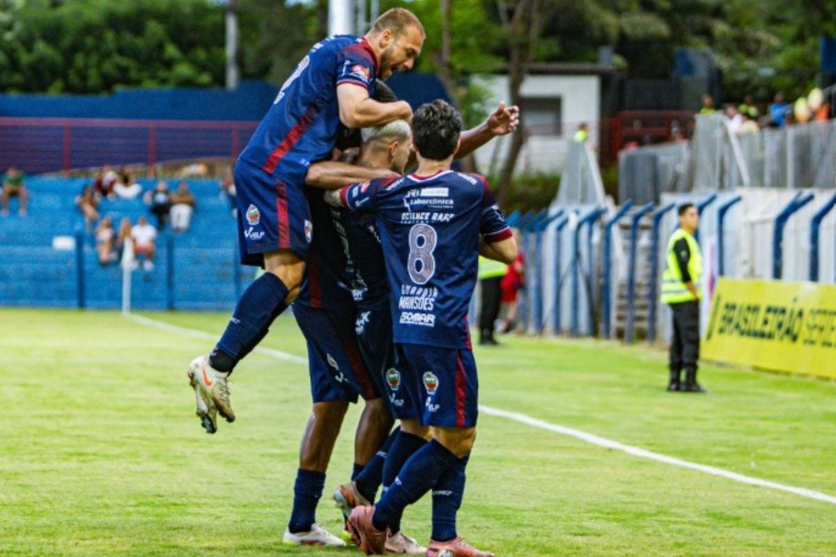 Betim na liderança do Brasileiro Série D