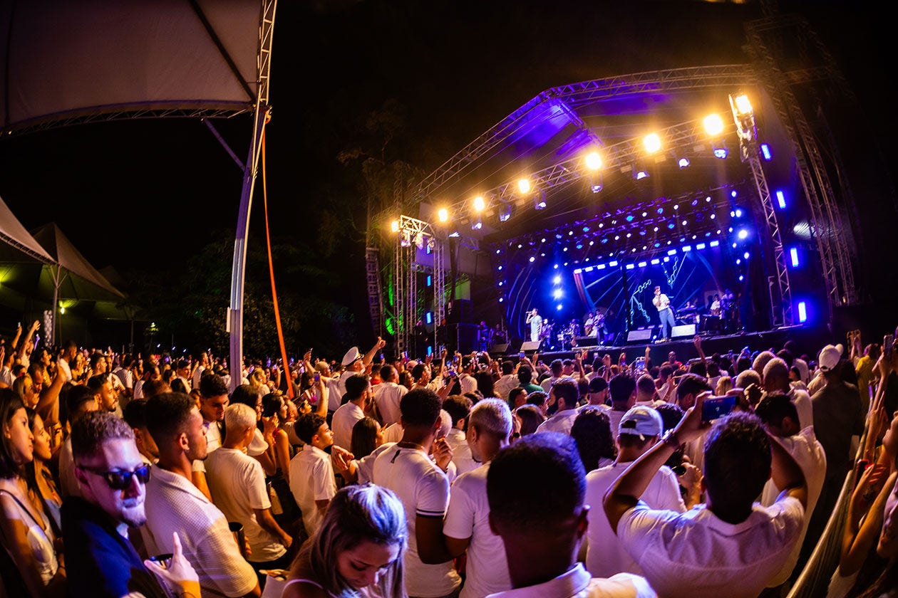 Os ingressos estão à venda pelo site nenety.com.br!