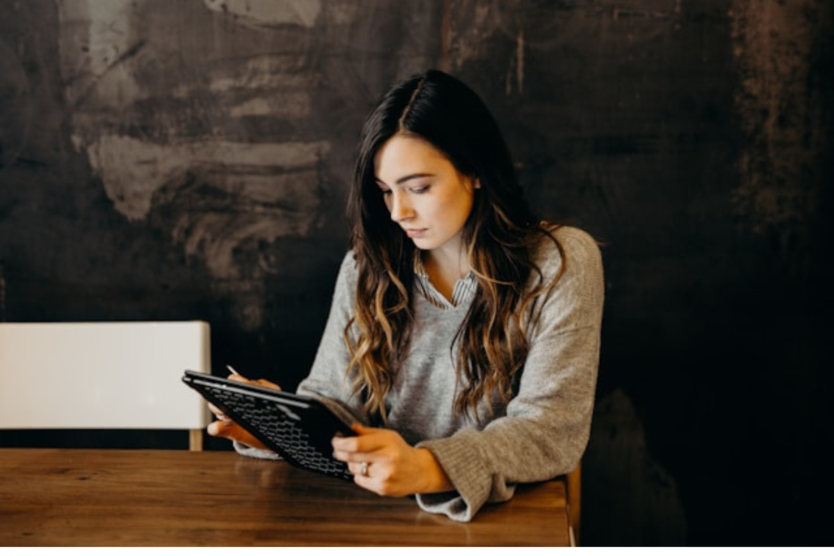 A empreendedora que não aprende a se posicionar vira 'mais uma' no Instagram 