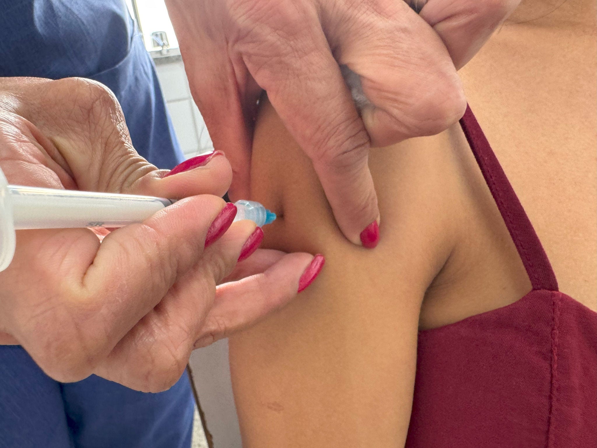 Estudos demonstram que a vacinação em adultos reduz significativamente a carga de doenças preveníveis