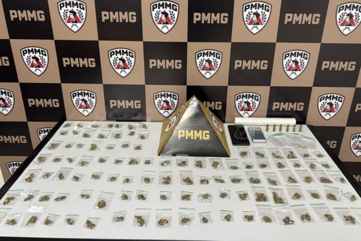 Homem detido e encaminhado para a Delegacia de Plantão