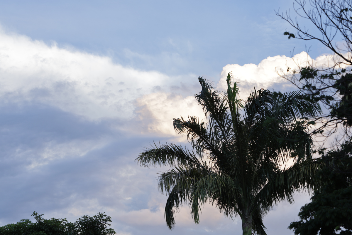 Céu com nuvens em Betim